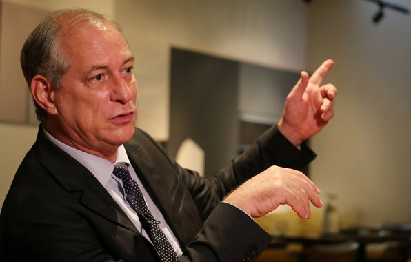 Pré-candidato presidencial Ciro Gomes (PDT) em entrevista à Reuters no Rio de Janeiro 15/03/2018 REUTERS/Sergio Moraes