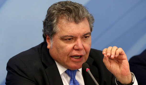 Brasília - O ministro do Meio Ambiente, José Sarney Filho, fala à imprensa após reunião com o presidente Michel Temer, no Palácio do Planalto (Wilson Dias/Agência Brasil)