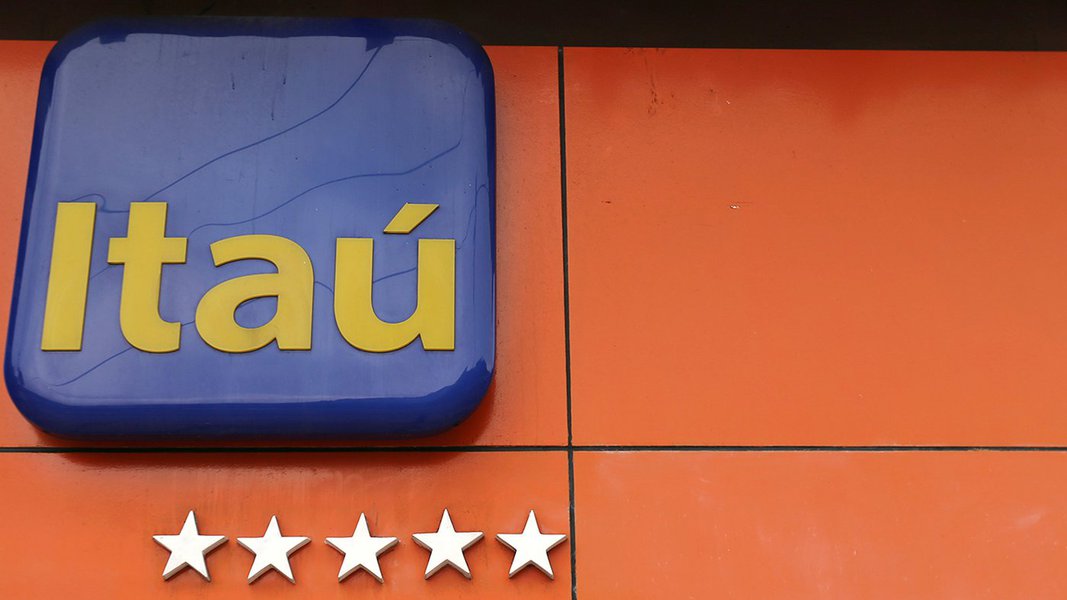 Logo do Itaú no Rio de Janeiro 5/2/2018 REUTERS/Sergio Moraes