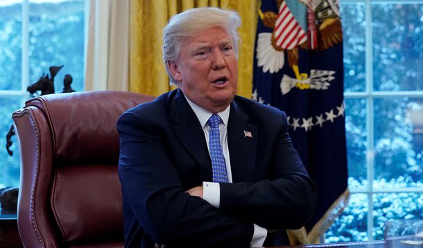 Presidente dos EUA, Donald Trump, durante entrevista à Reuters em Washington 17/01/2018 REUTERS/Kevin Lamarque