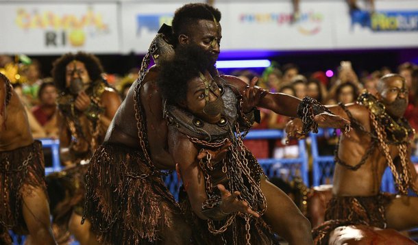 11.02.2018 - Carnaval Rio 2018 - Desfile na Sapucaí - Paraíso do Tuiuti - Grupo Especial - Gabriel Nascimento | Riotur