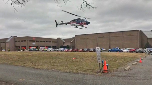 Atirador abre fogo em escola no condado de Marshall, Kentucky (EUA)