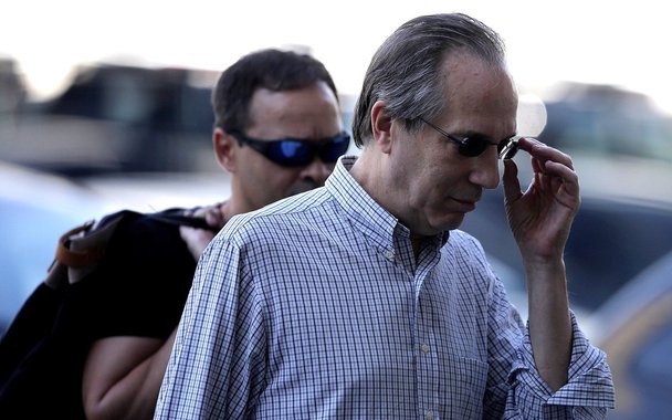 Ex-diretor de operações do Comitê Rio 2016 Leonardo Gryner chega à PF no Rio 5/10/2017 REUTERS/Bruno Kelly