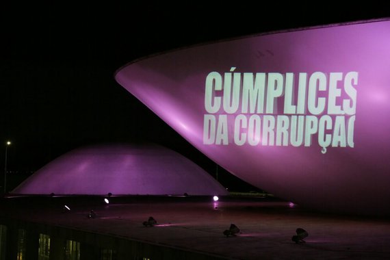 Avaaz em Brasília