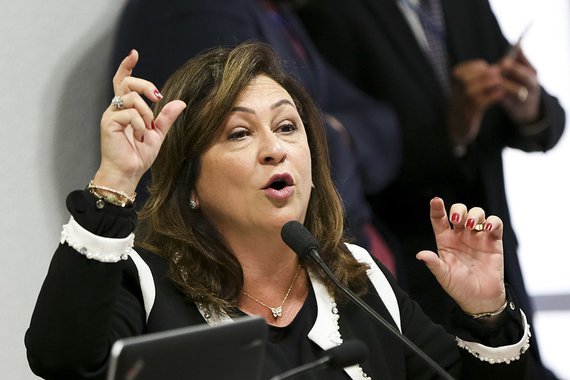 Brasília - A ministra da Agricultura, Kátia Abreu, durante sessão da Comissão Especial do Impeachment do Senado (Marcelo Camargo/Agência Brasil)