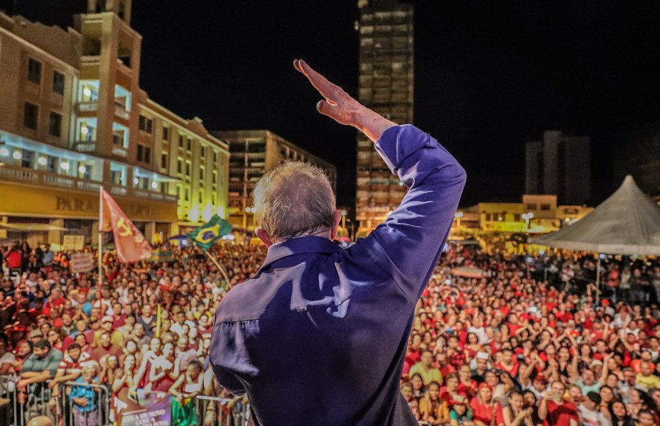 26/08/2017- Lula participa do Ato dos Movimentos Sociais "Por Mais Cidadania, Direitos e pela Democracia" com entrega de t�tulo de cidad�o pessoense Lula visita mata redonda. Foto: Ricardo Stuckert