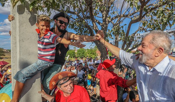 30/08/2017- Lula é recebido pelo povo de Iguatu (CE) Foto: Ricardo Stuckert