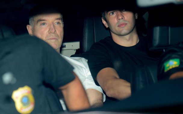 Rio de Janeiro - Empresário Eike Batista deixa a sede da PF, na região portuária da cidade, após depoimento na Delegacia de Combate ao Crime Organizado e Desvio de Recursos (Fernando Frazão/Agência Brasil)