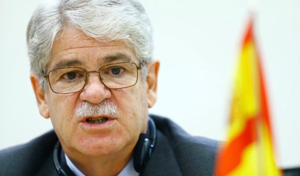 Ministro espanhol das Relações Exteriores, Alfonso Dastis, em coletiva de imprensa em Tallinn, na Estônia 26/04/2017 REUTERS/Ints Kalnins