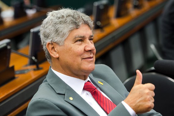 Brasília - O deputado Chico Alencar em reunião do Conselho de Ética para discutir e votar os pareceres preliminares referentes aos processos contra ele e o deputado Alberto Fraga (Marcelo Camargo/Agência Brasil)