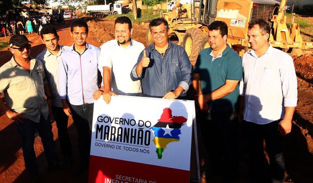 Governador Flávio Dino e secretário na entrega de obras e anúncios de investimentos para a cidade de Imperatriz. Foto: Gilson Teixeira/Secap