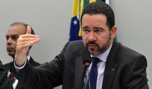 Brasília - O ministro interino do Planejamento, Dyogo de Oliveira, em audiência pública na Comissão Mista de Orçamento sobre o projeto da Lei de Diretrizes Orçamentárias (LDO) de 2017 (Antonio Cruz/Agência Brasil)