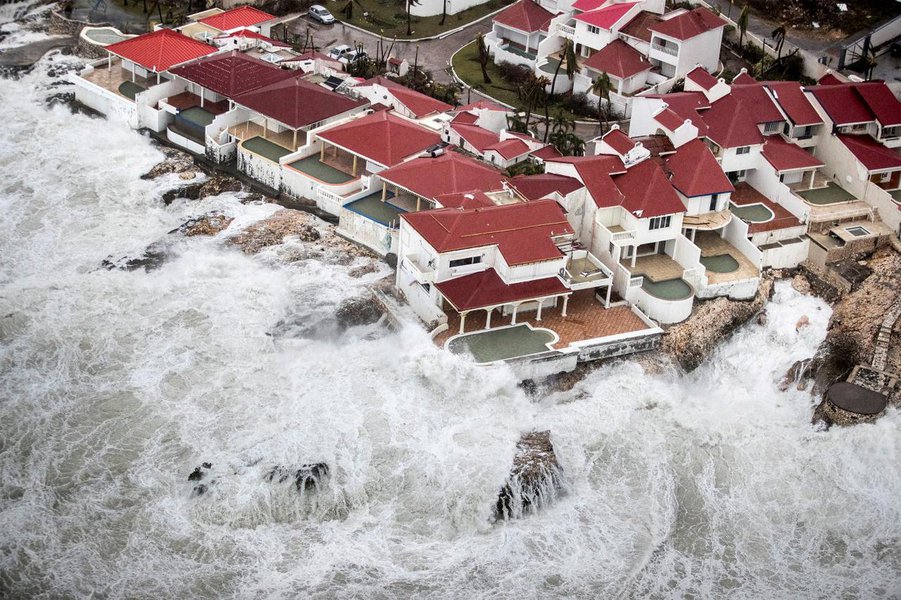 The aftermath of Hurricane Irma on Saint Martin island. Netherlands Ministry of Defense/via REUTERS, furacão Irma, Caribe