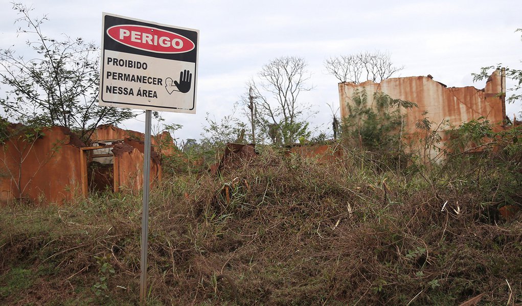 Mariana (MG) - Ruínas em Bento Rodrigues, distrito de Mariana, dois anos após a tragédia do rompimento da Barragem de Fundão, da mineradora Samarco (José Cruz/Agência Brasil)