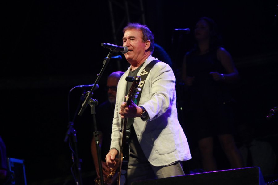 Cantor e compositor Amado Batista