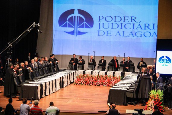 Rui participa da posse do novo presidente do Tribunal de Justiça de Alagoas, Washington Luis Damasceno Freitas. Foto: Pei Fon/ Secom Maceió