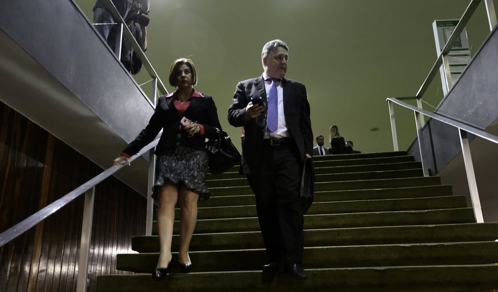 Brasília - Anthony Garotinho, acompanhado de sua esposa, Rosinha, esteve na Câmara esta tarde. (Fabio Rodrigues Pozzebom/Agência Brasil)