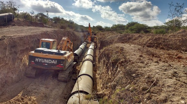 Obras da Adutora do Agreste, em Pernambuco