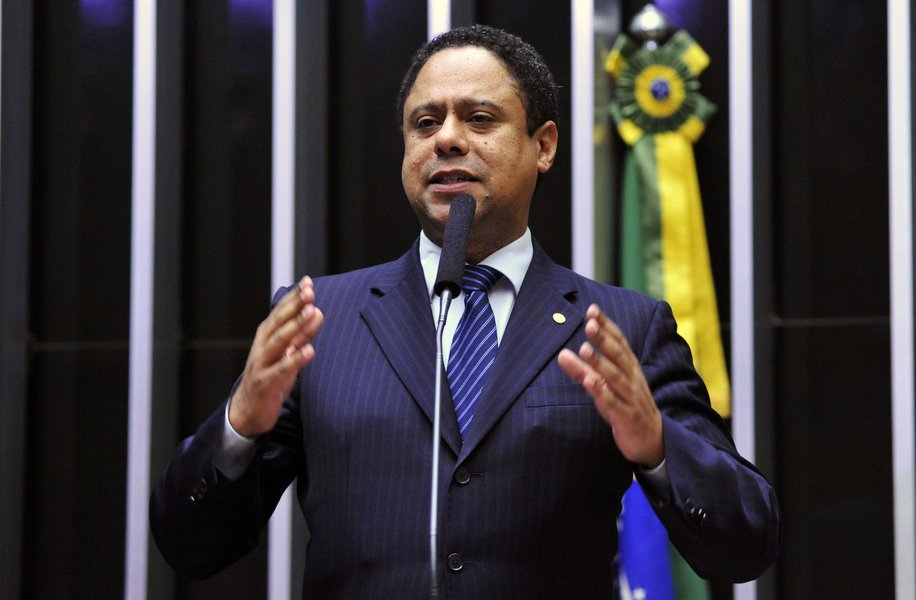 Sessão extraordinária para eleição do novo presidente da Câmara dos Deputados. Candidato a presidência, dep. Orlando Silva (PCdoB - SP) Data: 13/07/2016 Luis Macedo / Câmara dos Deputados