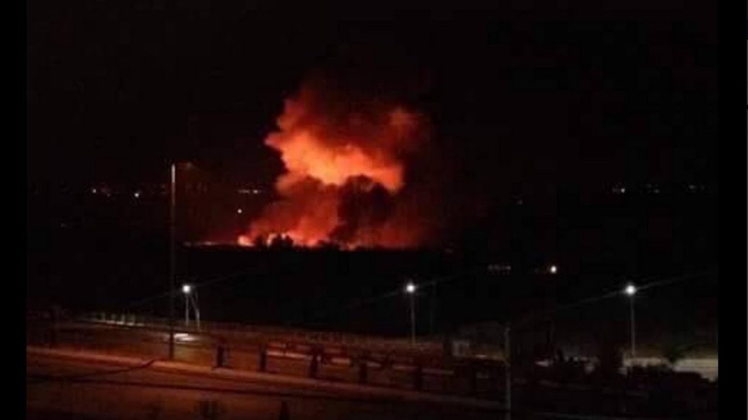 Israel ataca depósito de armas do Hezbollah na Síria