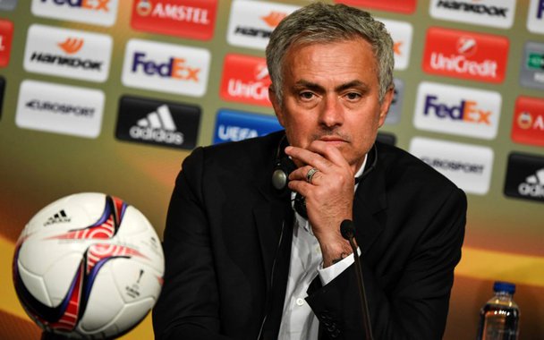 Técnico do Manchester United, José Mourinho, durante coletiva de imprensa na Suécia. 24/05/2017 TT News Agency/Pontus Lundahl/via REUTERS