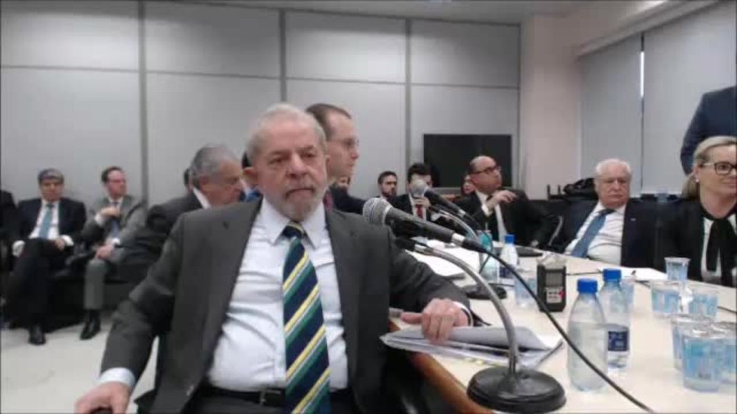 Lula depõe