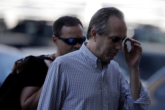 Ex-diretor de operações do Comitê Rio 2016 Leonardo Gryner chega à PF no Rio 5/10/2017 REUTERS/Bruno Kelly