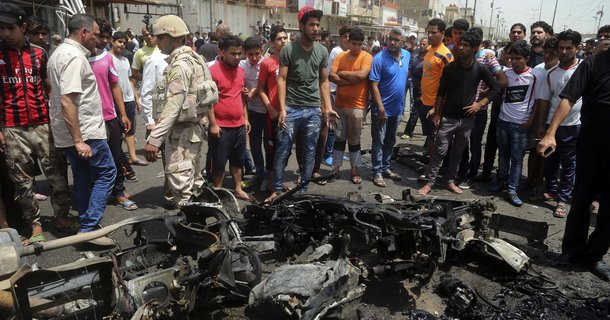 Ataque, carro-bomba, Iraque