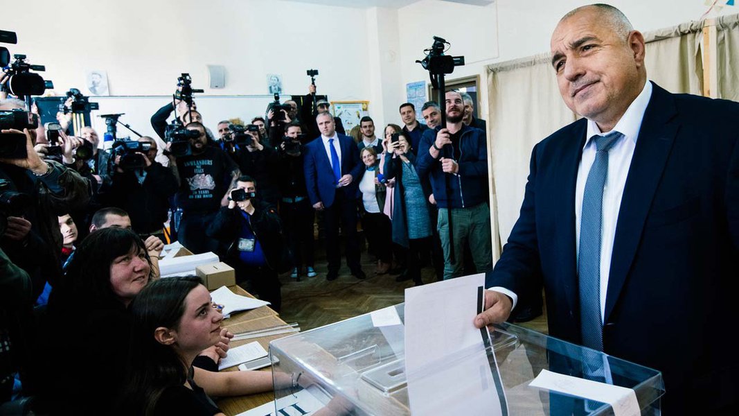 Eleições, Bulgária, ex-primeiro-ministro Boiko Borisov, partido Gerb