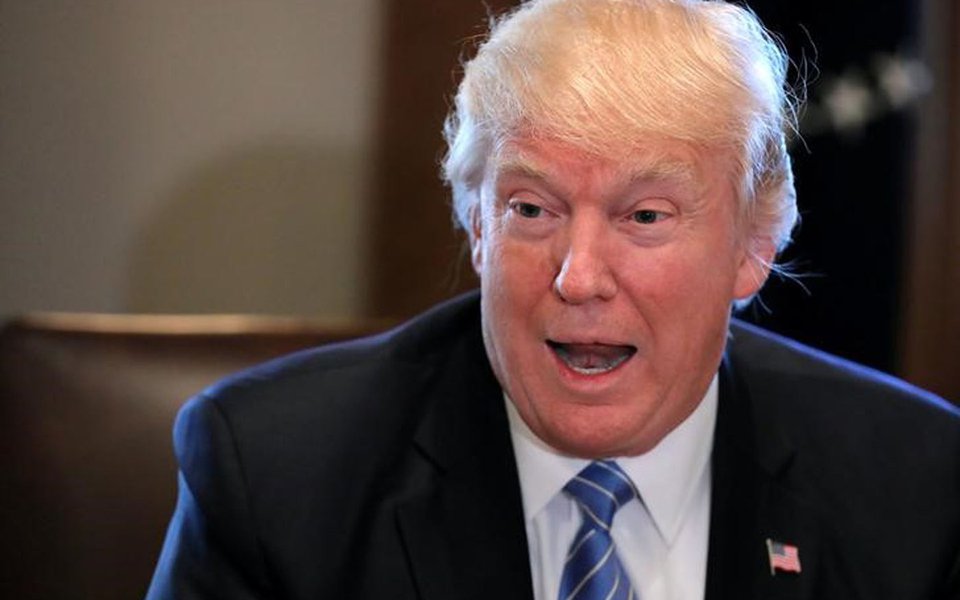 Donald Trump durante reunião na Casa Branca 23/3/2017 REUTERS/Carlos Barria