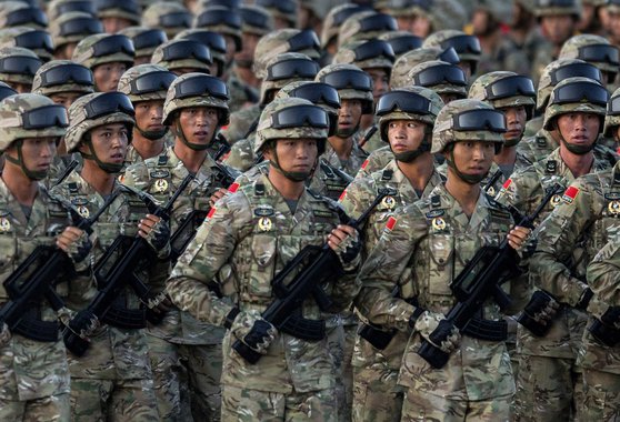 Soldados do Exército Popular da China, Exército chinês