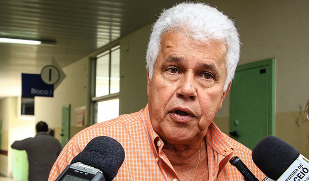 Thomaz Nono visita o Pam Salgadinho. Foto: Pei Fon/ Secom Maceió