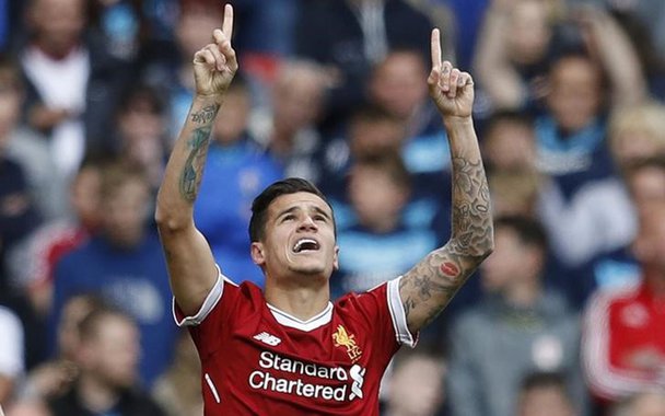 Philippe Coutinho, do Liverpool, celebra gol em partida contra Middlesbrough 21/05/2017 REUTERS/Phil Noble