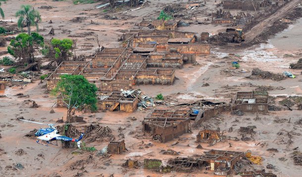 Mariana (MG) - Área afetada pelo rompimento de barragem no distrito de Bento Rodrigues, zona rural de Mariana, em Minas Gerais (Antonio Cruz/Agência Brasil)