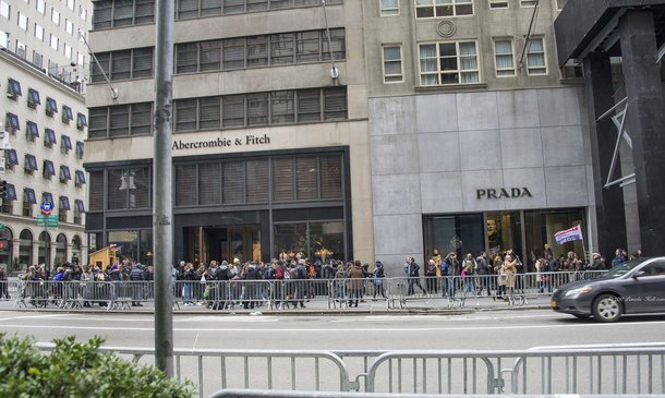 Protesto em Nova Iorque contra presidente dos EUA, Donald Trump