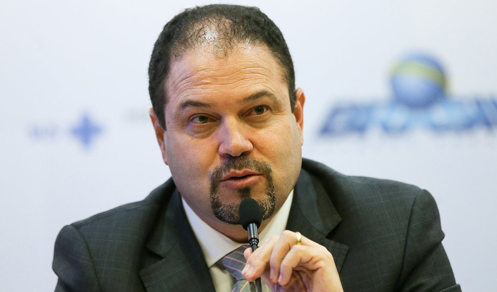 Brasília - O secretário de Atenção à Saúde, Francisco de Assis Figueiredo, participa da cerimônia de entrega do Prêmio HumanizaSUS, no Ministério da Saúde (Marcelo Camargo/Agência Brasil)