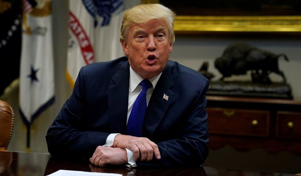 O presidente dos Estados Unidos, Donald Trump, na Casa Branca, em Washington, EUA 28/11/2017 REUTERS/Jonathan Ernst