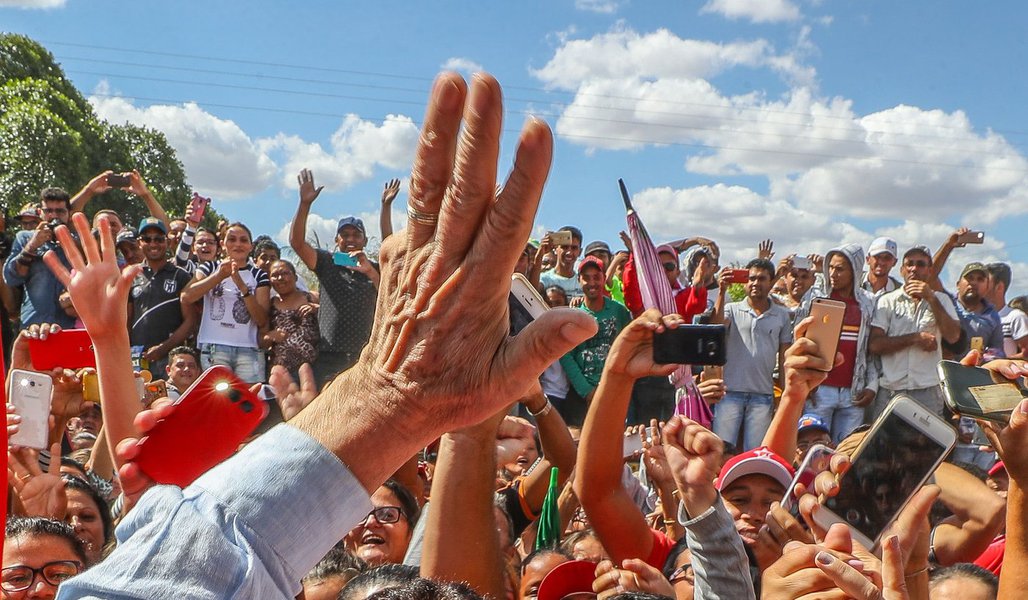 02 09 2017 N O ex presidente Luiz Inacio Lula da Silva e recebido em Marcolandia Piaui PI Brasil no Parque de geração de energia eólica de Marcolândia, no Piauí. Foto: Ricardo Stuckert