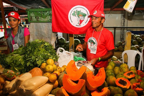 Feira MST