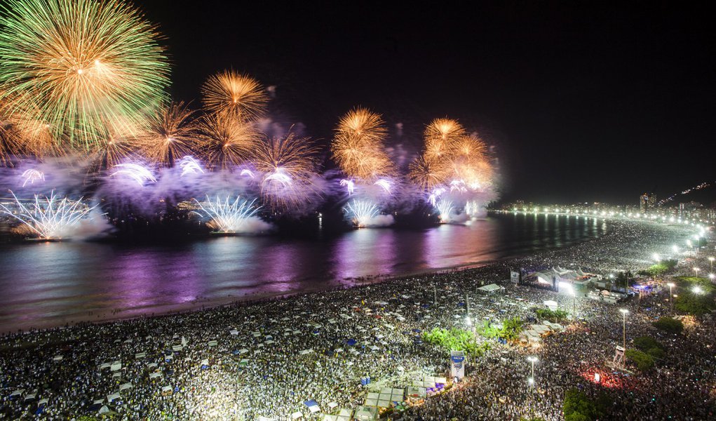 Reveillon na Praia de Copacabana Foto: Gabriel Monteiro | Riotur