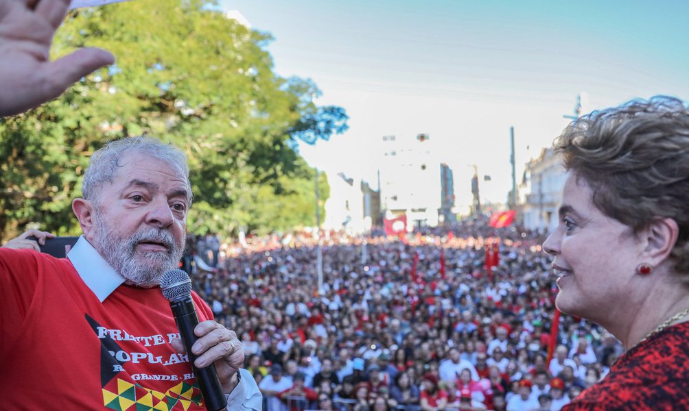 ex-presidentes Luiz Inácio Lula da Silva e Dilma Rousseff