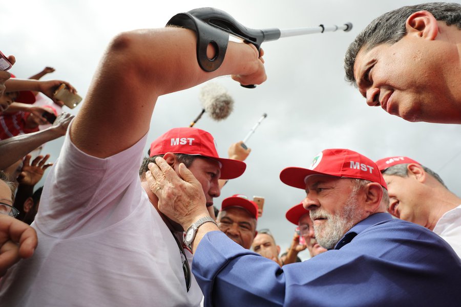 20 08 2017 Sergipe SE Brasil O ex Presidente Luiz Inacio Lula da Sila durante visita ao acampamento do MST Valdir Maceto no estado Sergipano Foto RICARDO STUCKERT