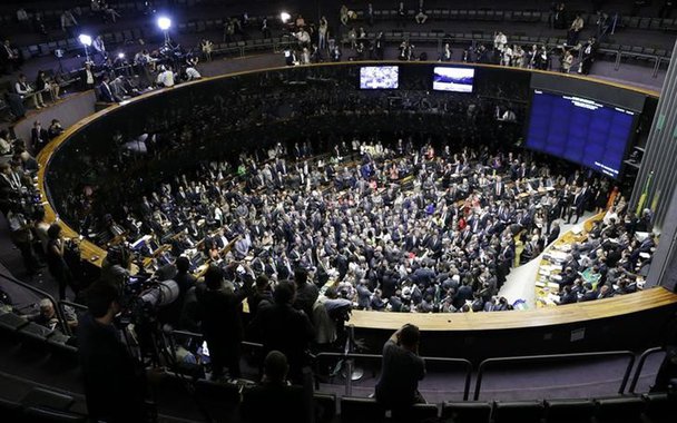 Plenário da Câmara dos Deputados em Brasília 17/04/2016 REUTERS/Ueslei Marcelino