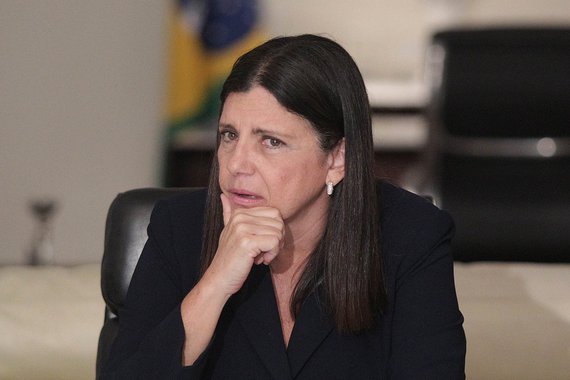 MF 4 S�O LU�S/MA - 13/01/2014 - SENADORES / ROSEANA - CIDADES - Senadores da Comiss�o de Direitos Humanos de Bras�lia durante reuni�o com a Governadora Roseana Sarney na cidade de S�o Lu�s no Maranh�o. FOTO: M�RCIO FERNANDES/ESTAD�O