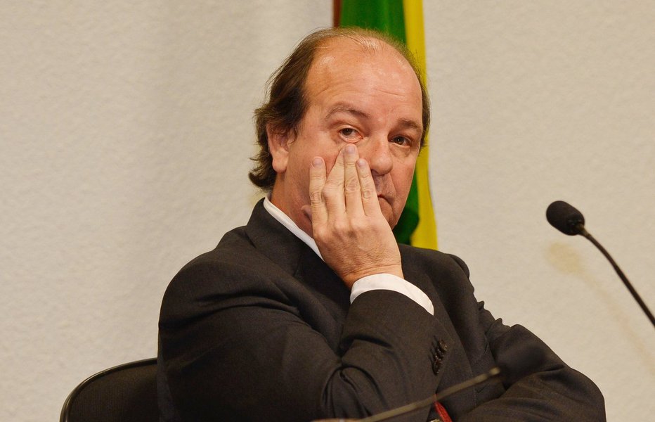 06/08/2014- Brasília- DF, Brasil- A CPI Mista da Petrobras ouve o depoimento de Jorge Luiz Zelada (foto), ex-diretor da área Internacional da Petrobras.