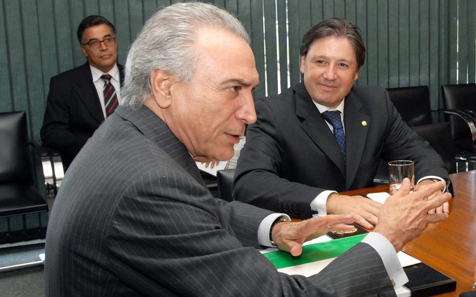 BRASILIA DF 23/02/2010 POLITICA Presidente Michel Temer recebe Deputado Rodrigo Rocha Loures (PMDB-PR) e convidado na Camara dos Deputados FOTO JBatista / Agencia Camara