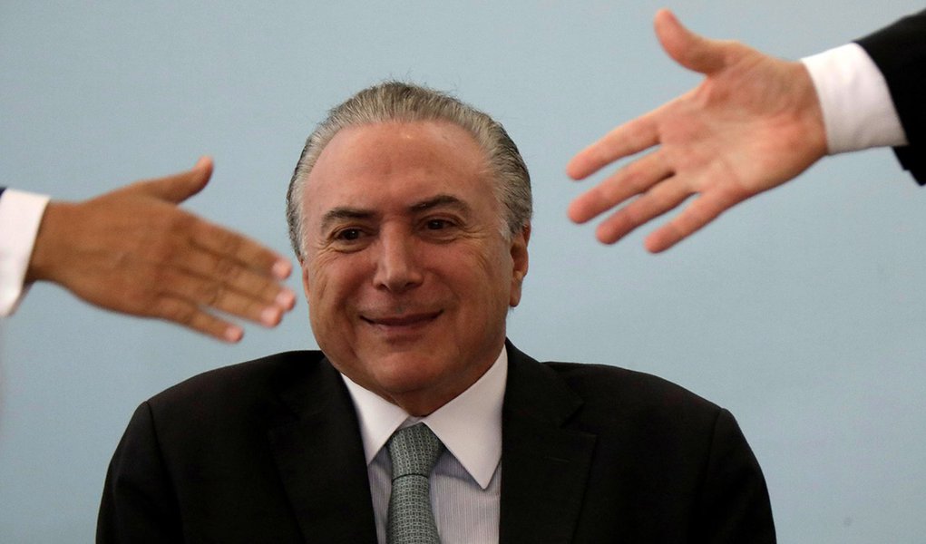 Presidente Michel Temer durante cerimônia no Palácio do Planalto em Brasília 04/10/2017 REUTERS/Ueslei Marcelino