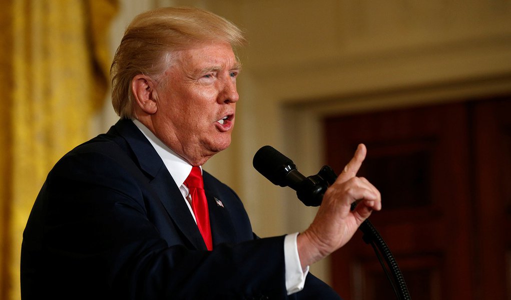 Presidente dos EUA, Donald Trump, durante entrevista coletiva na Casa Branca 28/08/2017 REUTERS/Kevin Lamarque