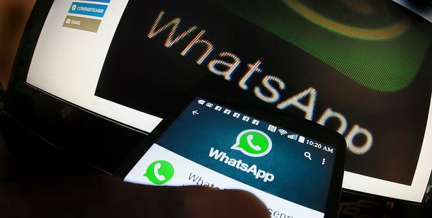 São Paulo- SP- Brasil- 17/12/2015- Por decisão judicial, as operadoras de telefonia móvel foram obrigadas a bloquear pelo período de 48 horas, em todo o Brasil, o aplicativo de troca de mensagens Whatsapp.