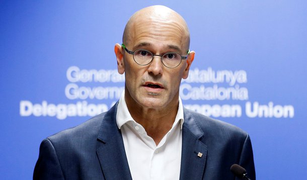 Chefe de Relações Exteriores da Catalunha, Raul Romeva, durante coletiva de imprensa em Bruxelas, na Bélgica 18/10/2017 REUTERS/Francois Lenoir